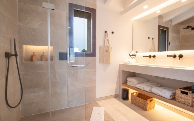 Treurer Olive Grove & Grand House - Adults Only