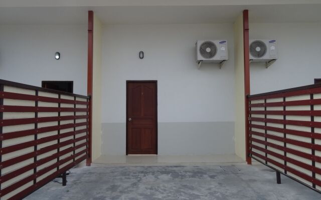 Friend's House Resort