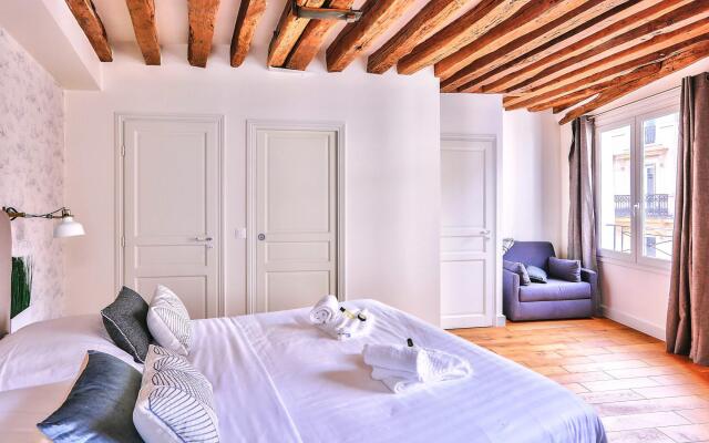 B 367 - Saint germain des Pres - Deluxe appartement