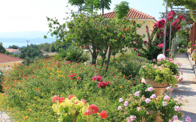 Marias Garden Apartments