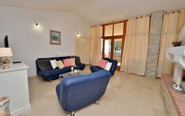 Villa Skoblar