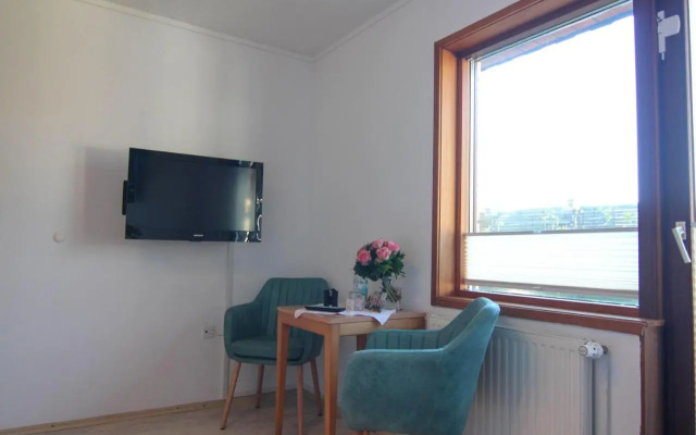 Kapitaenshaus-Lassen-Zimmer-Nes-Puek