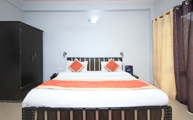 OYO 4109 Hotel Traveller Inn