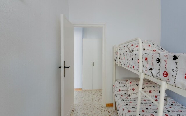 Charming Apartment in Chipiona Near Lighthouse