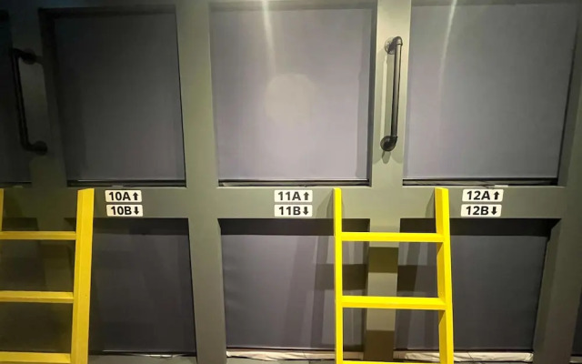 Shinjuku Nikka Hotel - Hostel