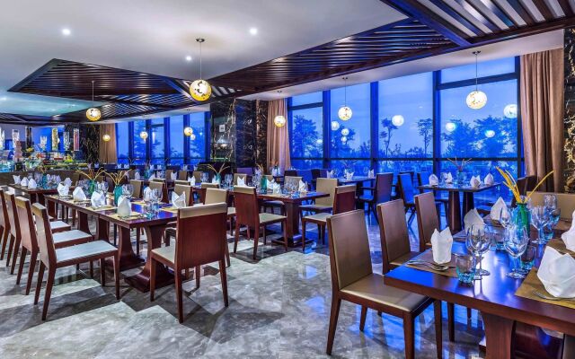 Grand Mercure Qingdao Qinglong