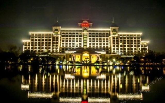 Evergrande Hotel，Tianjin Dongli Lake