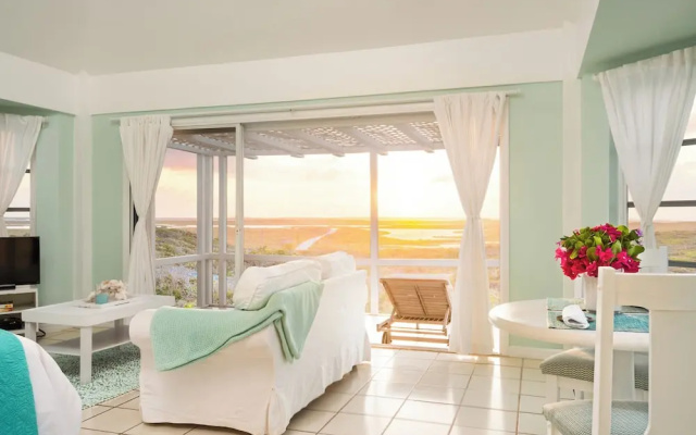 Dragon Cay Resort