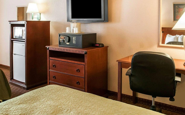 Quality Inn & Suites Las Cruces - University Area