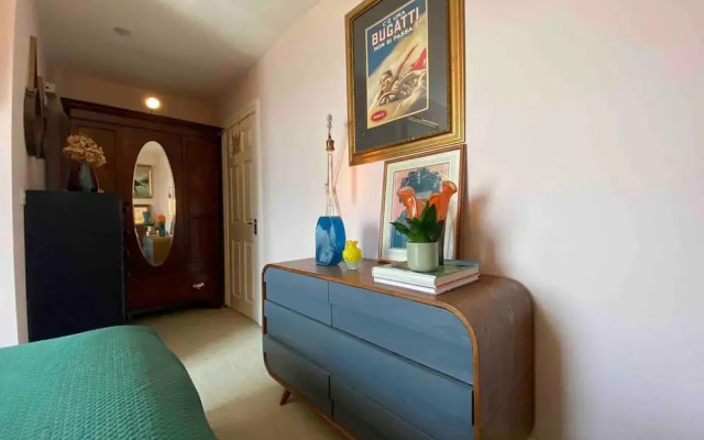 4 Bedroom Victorian Townhouse With Sea Views