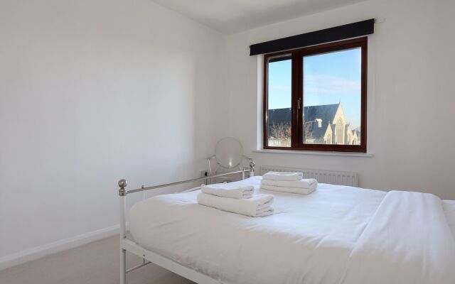 Modern, Stylish 1 Bed In Shadwell