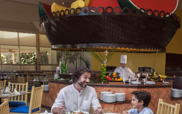 Grand Park Royal Cancún