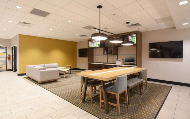Wingate by Wyndham - Fredericksburg