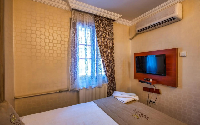 Kozan City Hotel