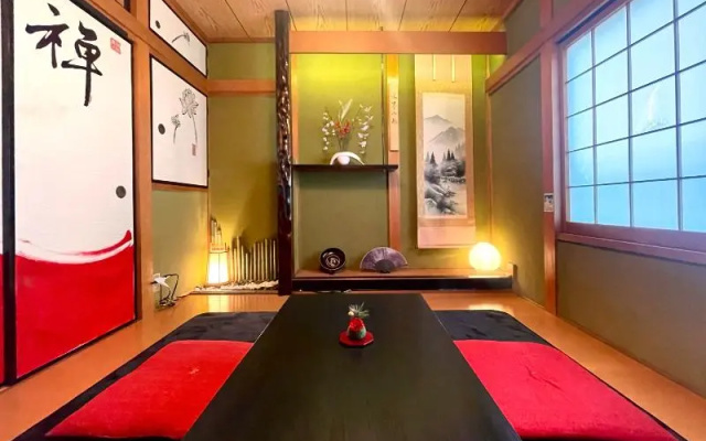Guest House Nakamichi – Guest Rooms – Osaka
