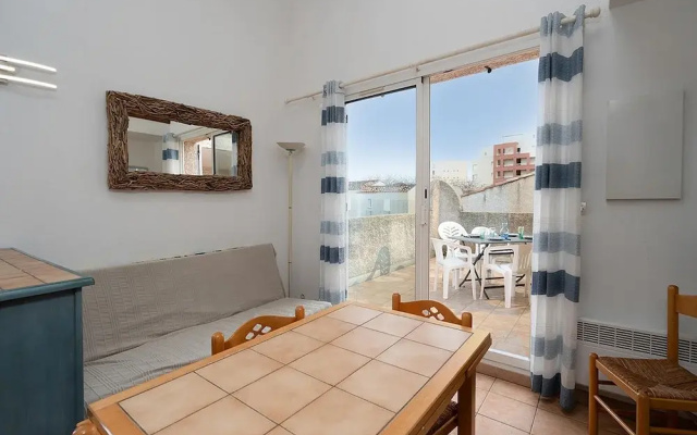Sunny Terrace & Seaside Charm