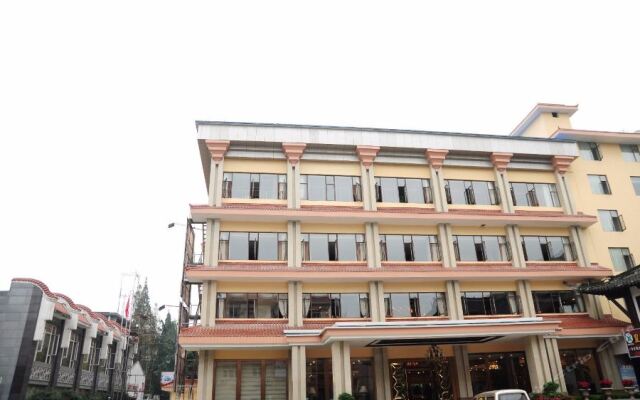 Meishan Hotel (Sansu Temple Wanda Plaza Branch)