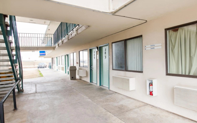 Regency Inn