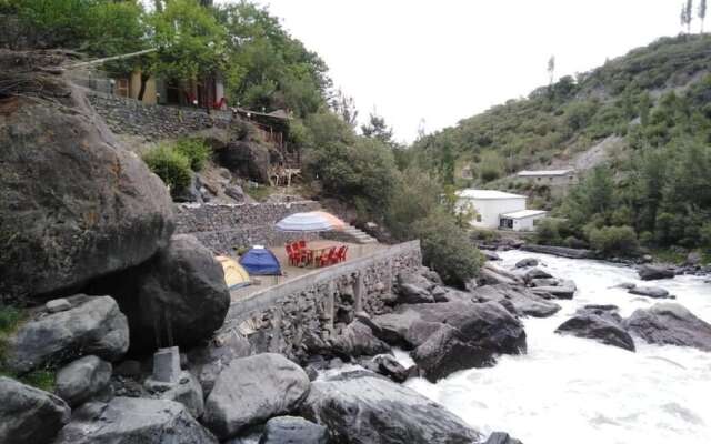 Chogho-Sar Huts
