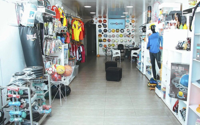 Hotel Travelers Sport