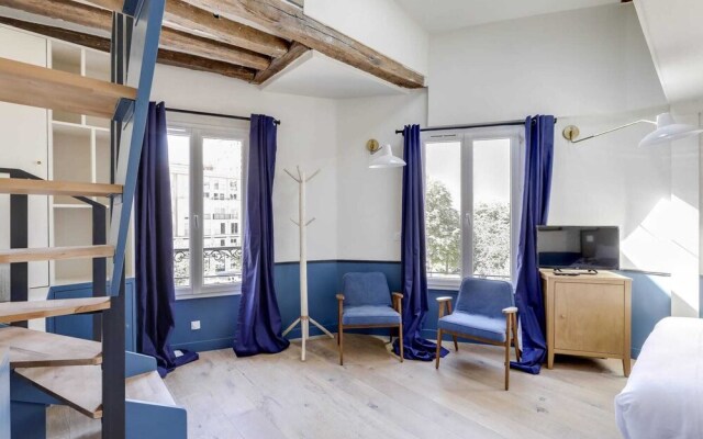 Lovely 2 Bed Apartment In Vanves