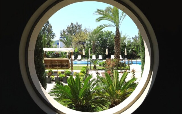 Sandora Boutiuqe Hotel