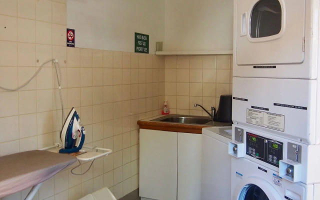 Kings Park Motel