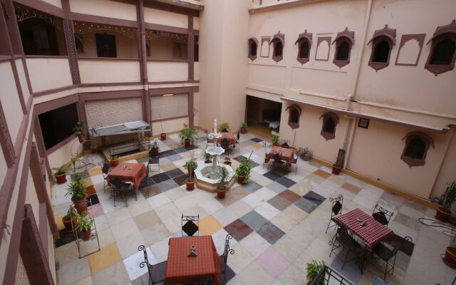 Shanti Bhawan Heritage Hotel