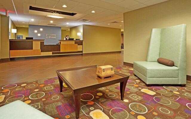 Holiday Inn Express Troutville by IHG