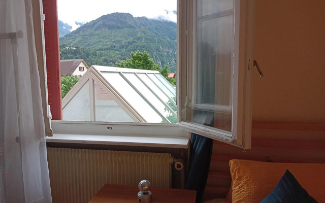 Bahnhof West Apartments