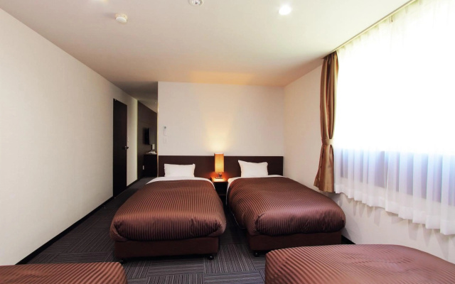 Kawaguchiko Hotel New Century – Guest Rooms – Fujikawaguchiko