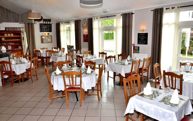 Hôtel Le Relais du Parisis