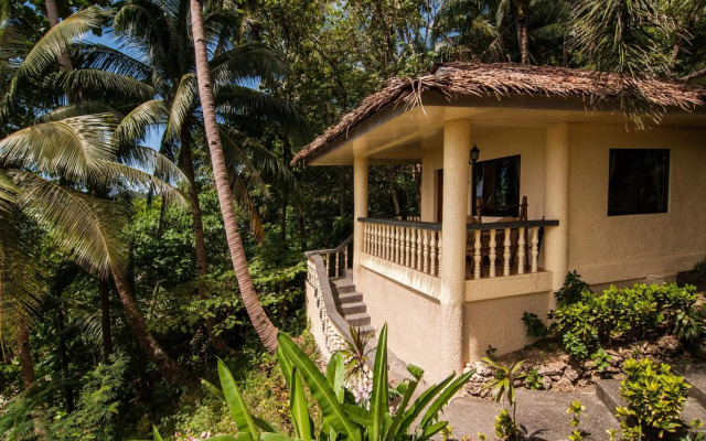 Easy Diving and Beach Resort