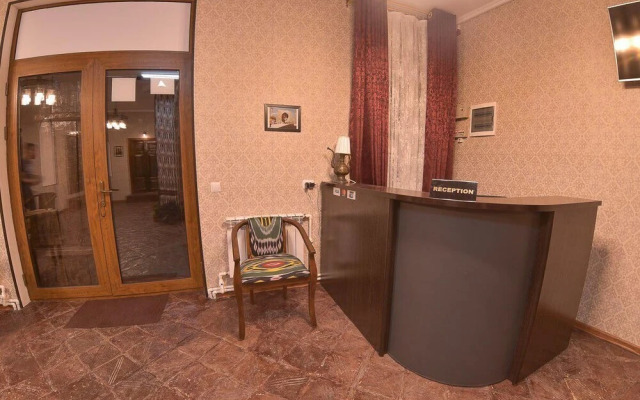 Mulberry Hotel