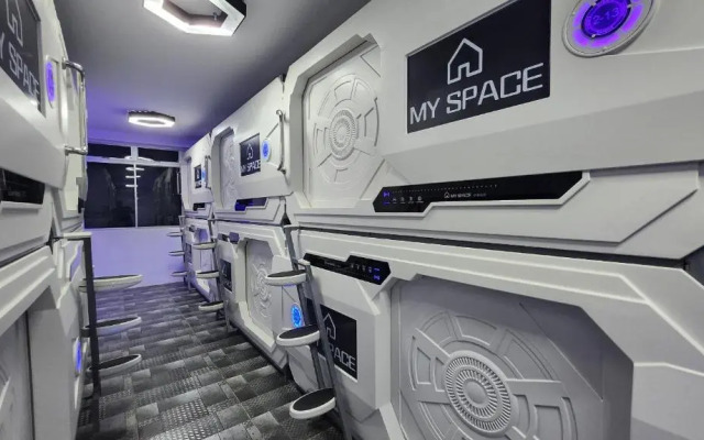 My Space Capsule Hotel