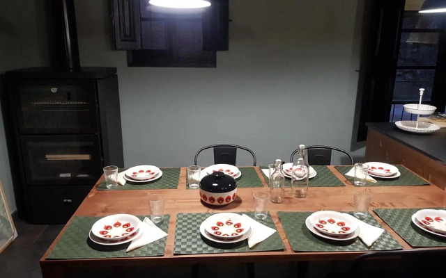 Amaroq Explorers BaseCamp