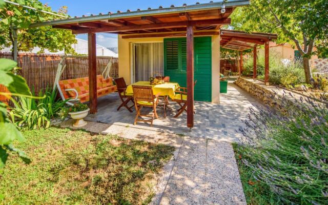 House Taja Cornwall