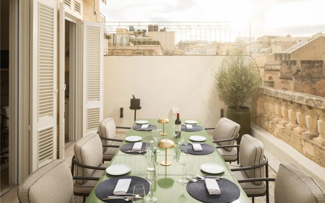 Iniala Harbour House