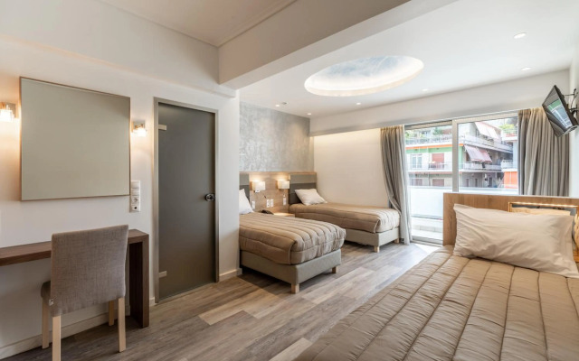 Xenophon Hotel