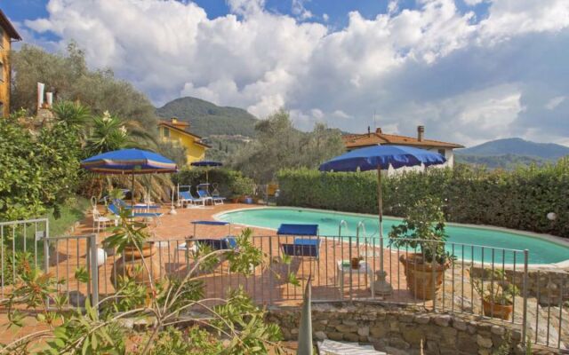 House Bruna Massarosa