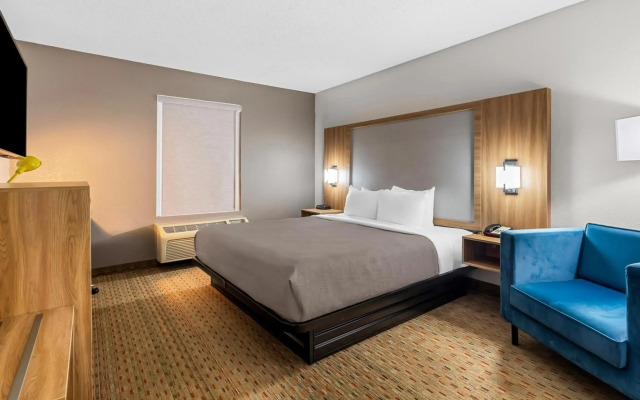Quality Inn
