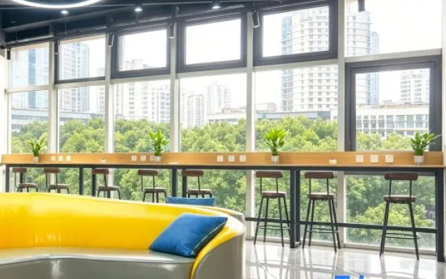 A Dream Youth Hostel – Outside – Nanjing