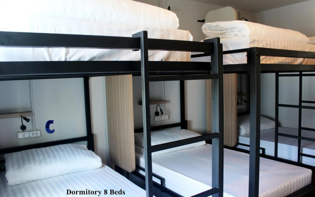 Phuket Marine Poshtel (SHA Plus+)