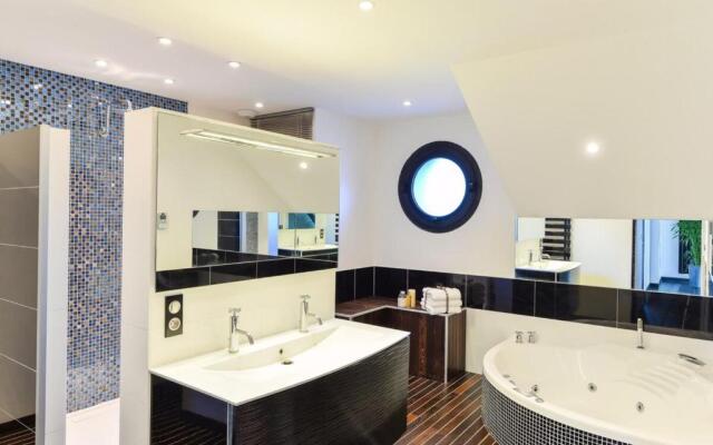 LUXURY Loft Vue mer exceptionnelle 180