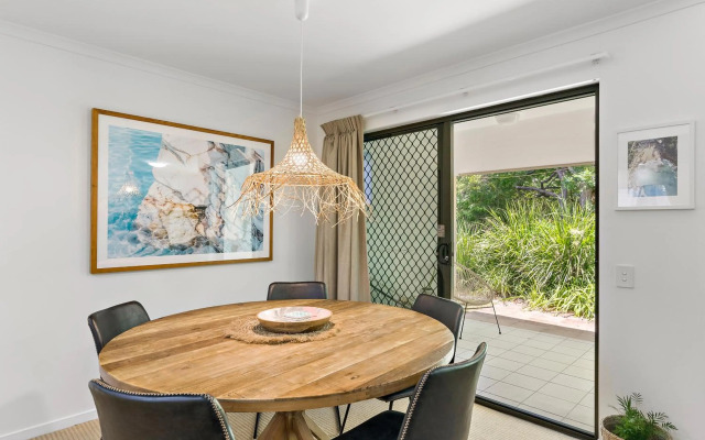 Modern & Stylish 2 Bedroom Townhouse