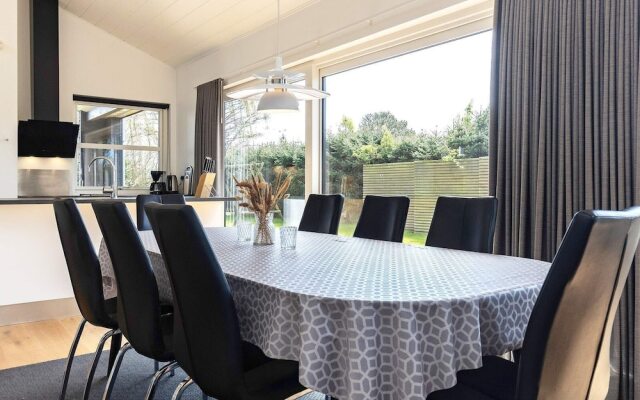 8 Person Holiday Home in Hadsund-by Traum