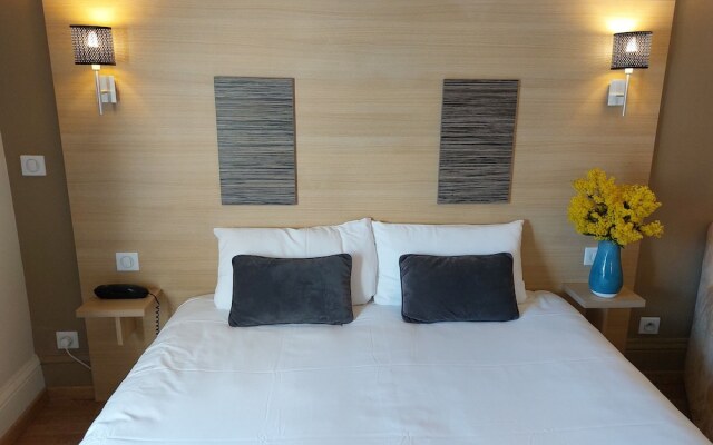 Logis Loire Hotel