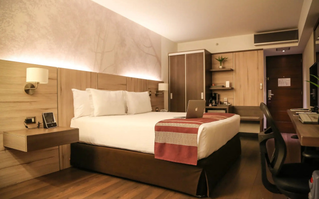 Aku Hotels