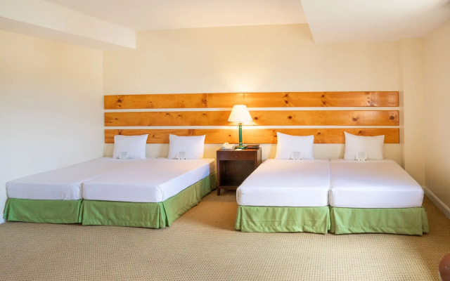 Holiday Resort & Spa Guam