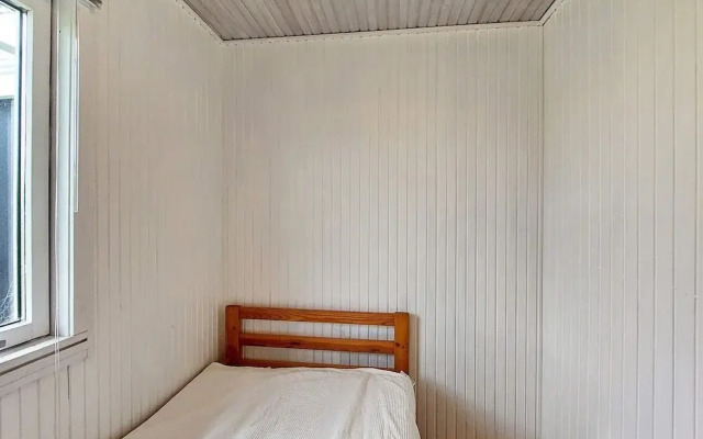 5 Person Holiday Home in Hals